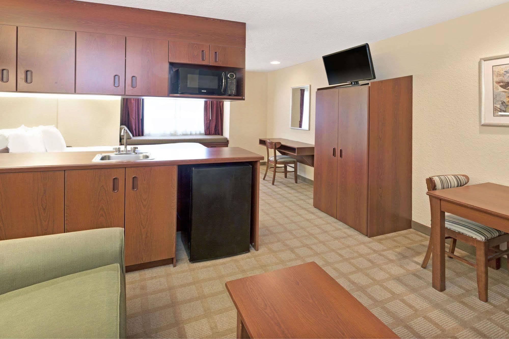 Microtel Inn & Suites By Wyndham Jasper Exterior foto