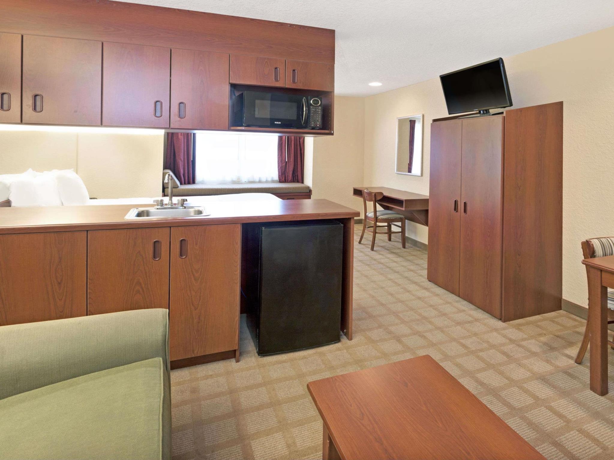 Microtel Inn & Suites By Wyndham Jasper Exterior foto